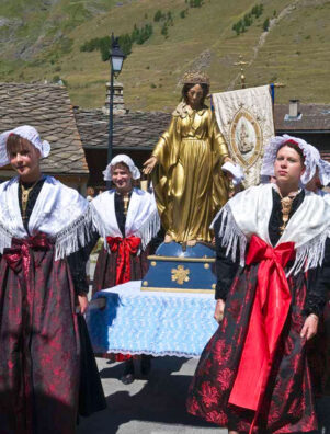 Patrimoine religieux et local (église, chapelle, fort, télégraphe, four à pain, …)